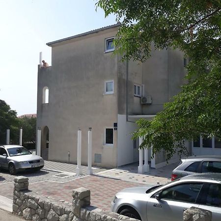 Apartments Erceg Оміш Екстер'єр фото