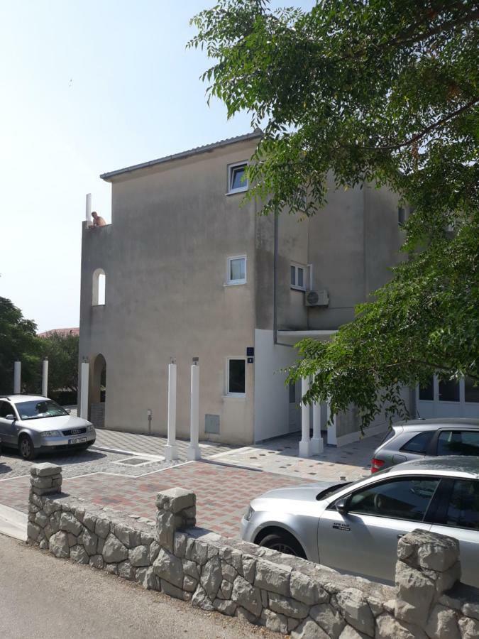 Apartments Erceg Оміш Екстер'єр фото